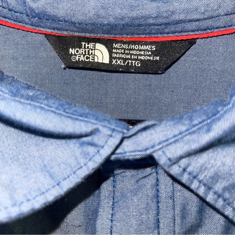 The North Face Men's Loghill Demin Blue Short Sleeve Pocket Button Down Mens XXL - Picture 4 of 8